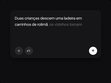 Um prompt sobre duas crianças apostando corrida de carrinho de rolimã numa ladeira, com o botão de enviar